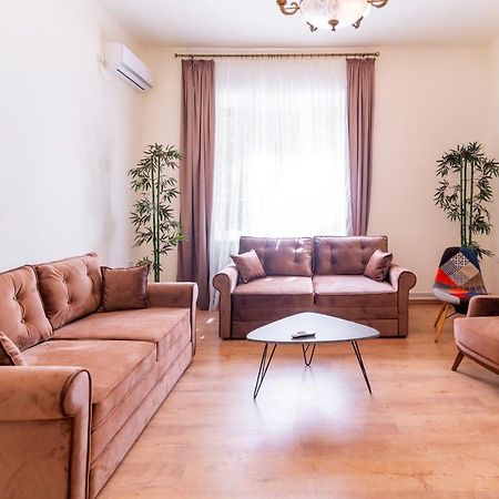Jevrejska - Central Apartment With Free Parking Novi Sad Extérieur photo