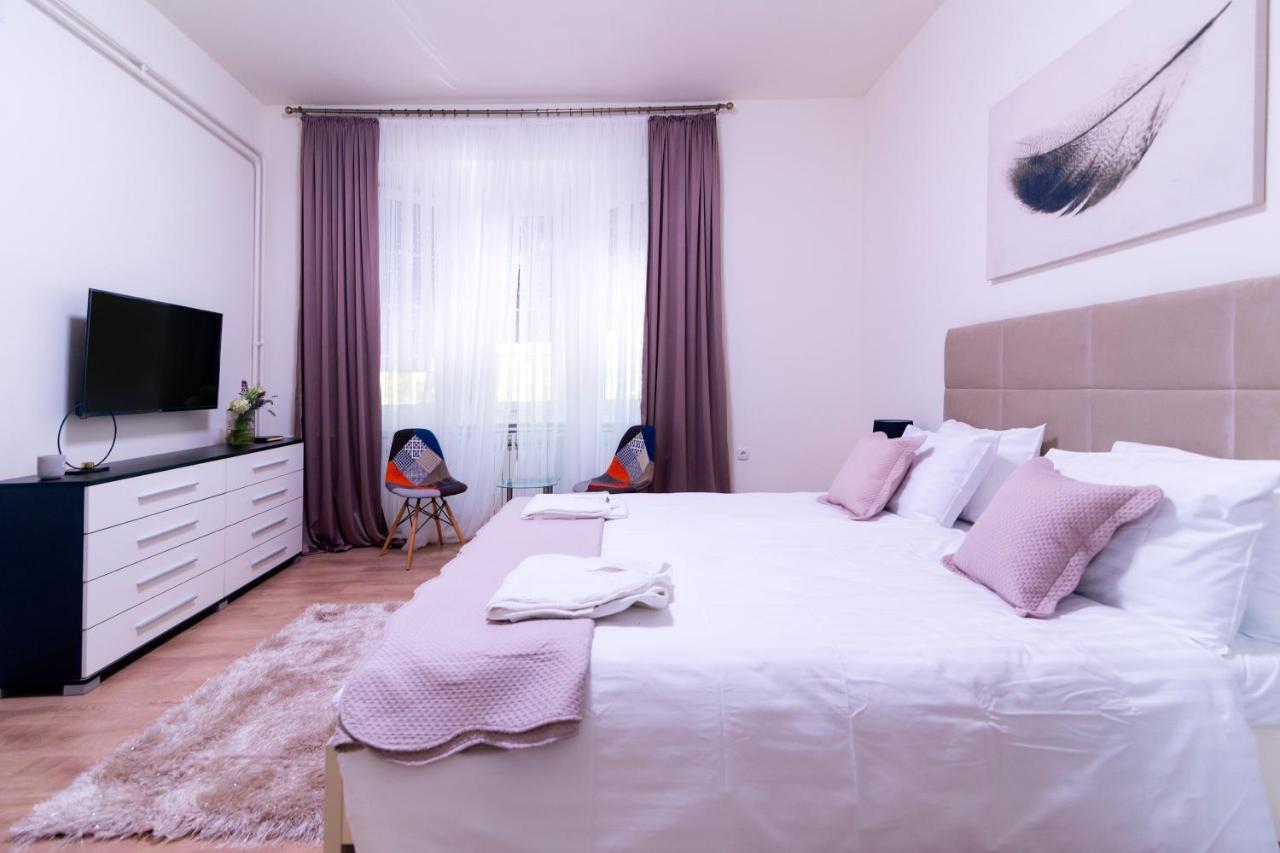 Jevrejska - Central Apartment With Free Parking Novi Sad Extérieur photo