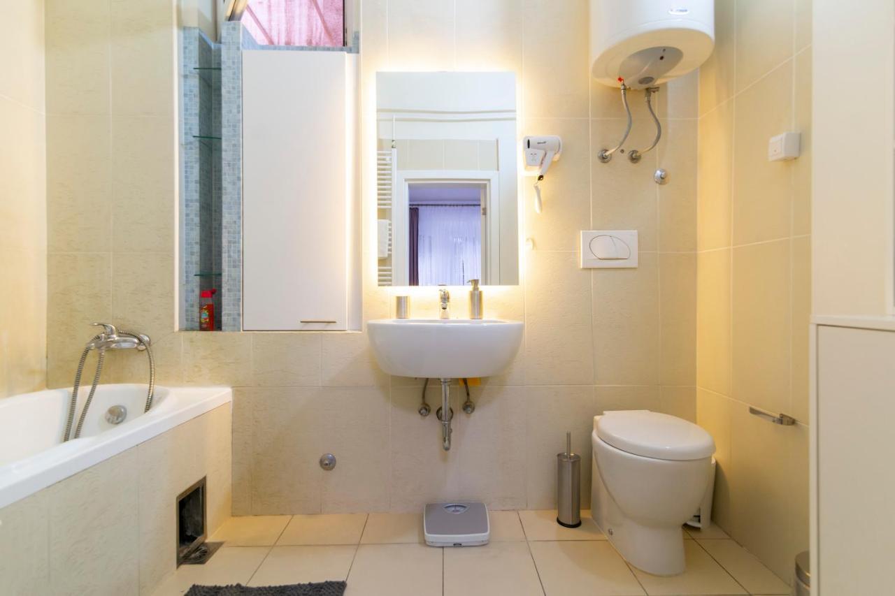 Jevrejska - Central Apartment With Free Parking Novi Sad Extérieur photo